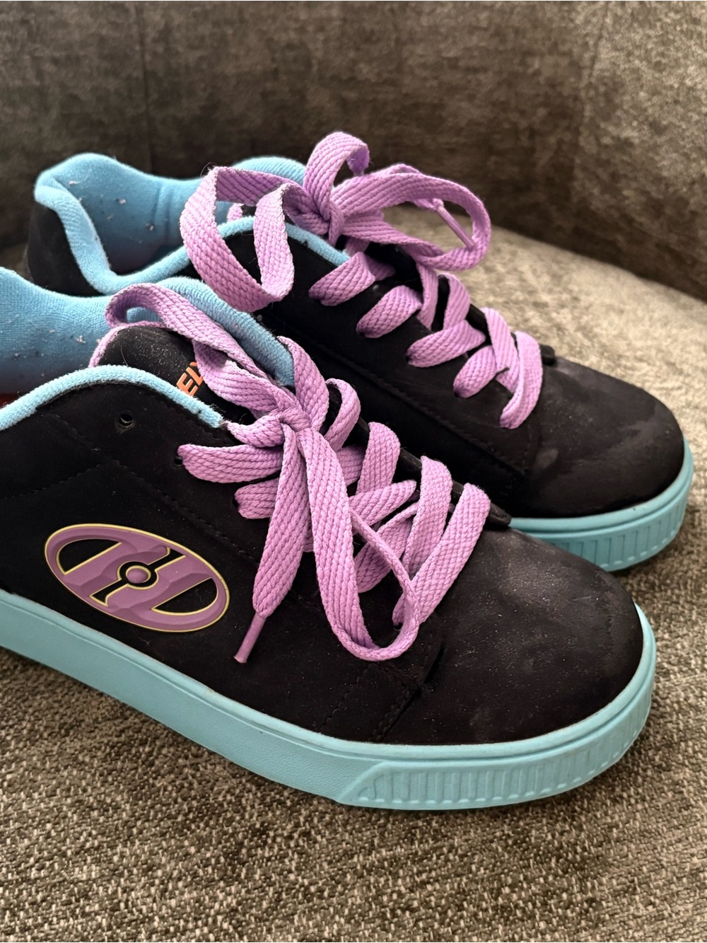 Heelys Black Sneakers with Purple Laces and Aqua Soles